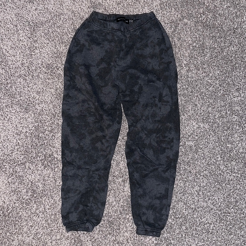 Prettylittlething sweats US size 00